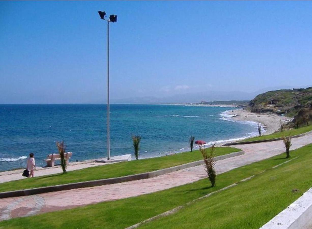 Apartment Tramonto Sea-Front Valledoria  Exteriör bild