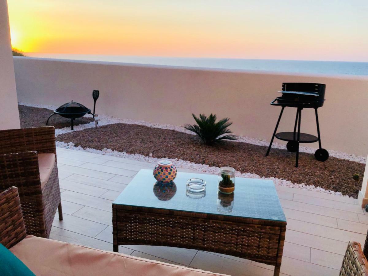 Apartment Tramonto Sea-Front Valledoria  Exteriör bild